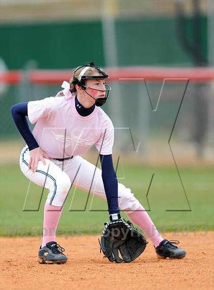 Thumbnail 3 in Bob Jones vs. James Clemens photogallery.