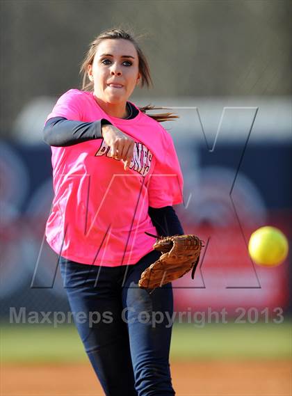 Thumbnail 2 in Bob Jones vs. James Clemens photogallery.