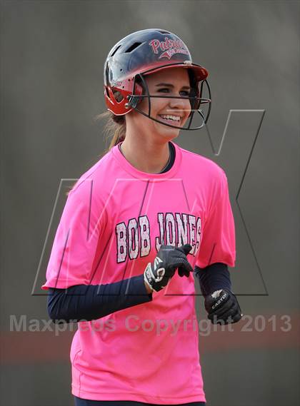 Thumbnail 1 in Bob Jones vs. James Clemens photogallery.