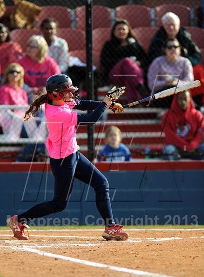 Thumbnail 1 in Bob Jones vs. James Clemens photogallery.