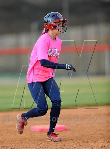 Thumbnail 2 in Bob Jones vs. James Clemens photogallery.
