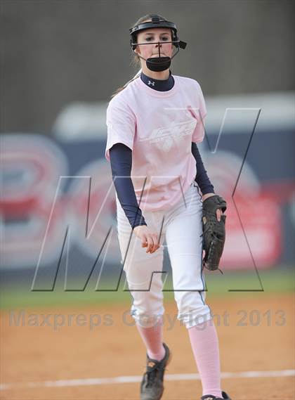 Thumbnail 3 in Bob Jones vs. James Clemens photogallery.