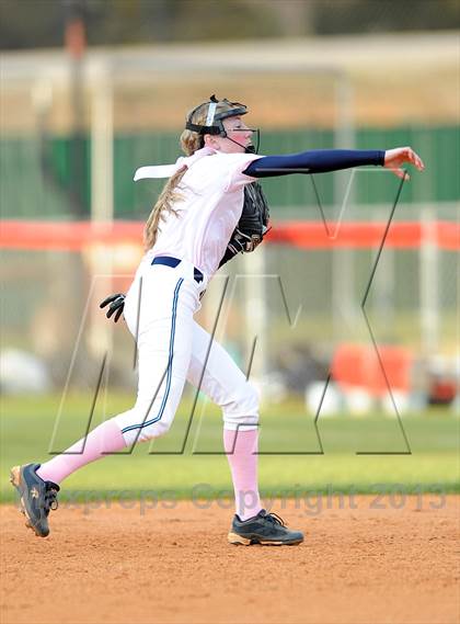 Thumbnail 2 in Bob Jones vs. James Clemens photogallery.