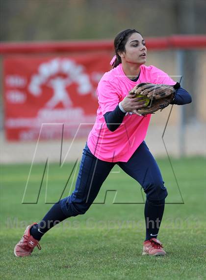 Thumbnail 2 in Bob Jones vs. James Clemens photogallery.