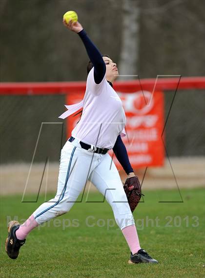 Thumbnail 1 in Bob Jones vs. James Clemens photogallery.
