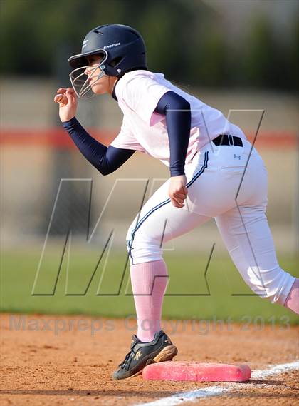 Thumbnail 1 in Bob Jones vs. James Clemens photogallery.