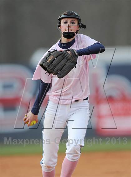 Thumbnail 1 in Bob Jones vs. James Clemens photogallery.