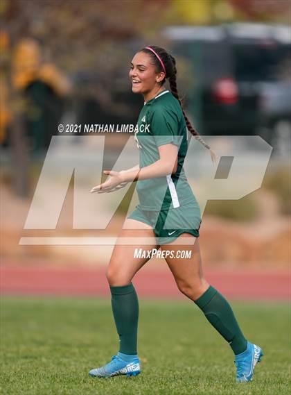 Thumbnail 2 in Los Alamos @ Sandia Prep photogallery.