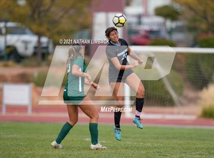 Thumbnail 3 in Los Alamos @ Sandia Prep photogallery.