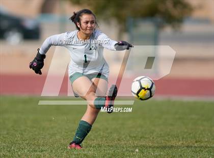 Thumbnail 2 in Los Alamos @ Sandia Prep photogallery.