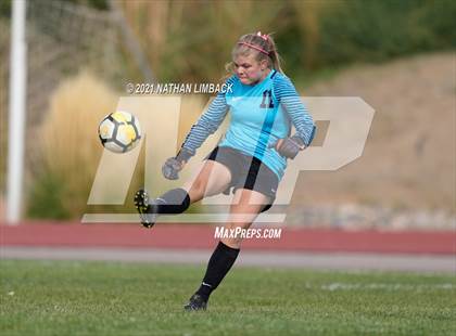 Thumbnail 2 in Los Alamos @ Sandia Prep photogallery.