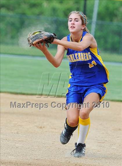 Thumbnail 2 in Muhlenberg vs West York (AAA Quarterfinals) photogallery.