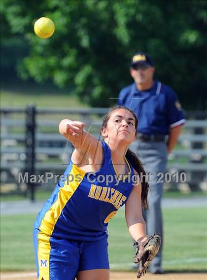 Thumbnail 3 in Muhlenberg vs West York (AAA Quarterfinals) photogallery.