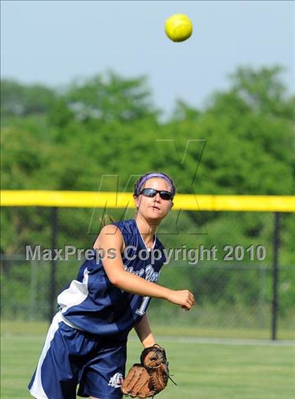 Thumbnail 1 in Muhlenberg vs West York (AAA Quarterfinals) photogallery.