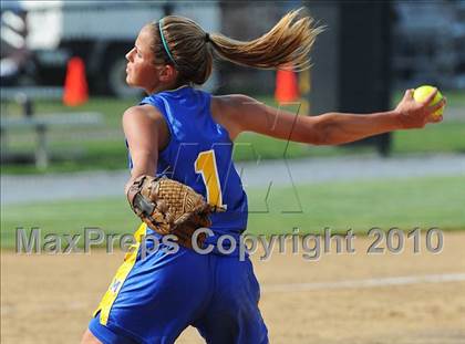 Thumbnail 1 in Muhlenberg vs West York (AAA Quarterfinals) photogallery.