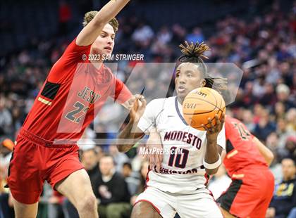 Thumbnail 2 in Jesuit vs. Modesto Christian (CIF SJS Division 1 Final) photogallery.