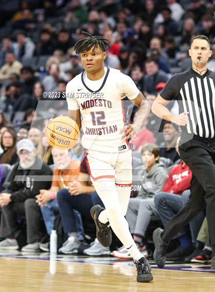 Thumbnail 3 in Jesuit vs. Modesto Christian (CIF SJS Division 1 Final) photogallery.