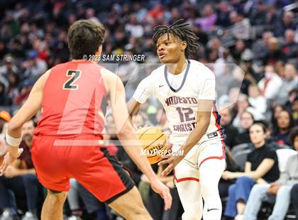 Thumbnail 2 in Jesuit vs. Modesto Christian (CIF SJS Division 1 Final) photogallery.