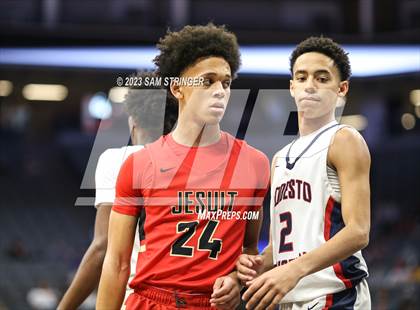 Thumbnail 3 in Jesuit vs. Modesto Christian (CIF SJS Division 1 Final) photogallery.