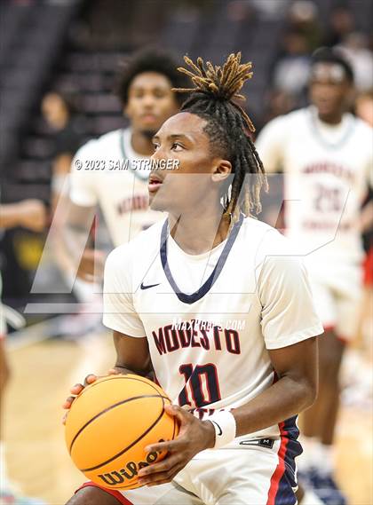 Thumbnail 3 in Jesuit vs. Modesto Christian (CIF SJS Division 1 Final) photogallery.