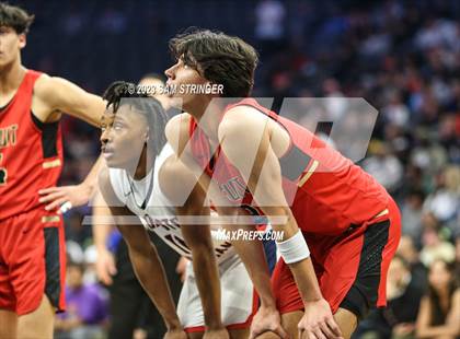 Thumbnail 3 in Jesuit vs. Modesto Christian (CIF SJS Division 1 Final) photogallery.