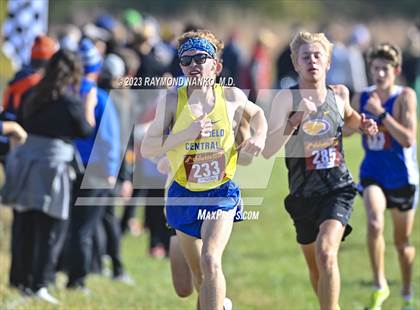 Thumbnail 1 in IHSAA Regionals (Shelbyville) photogallery.