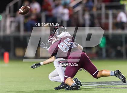 Thumbnail 3 in Maryville @ Dobyns-Bennett photogallery.