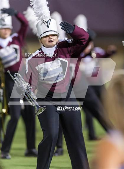 Thumbnail 3 in Maryville @ Dobyns-Bennett photogallery.