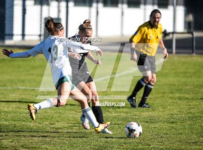 Thumbnail 3 in Mar Vista vs Ramona (Baron's Tournament) photogallery.