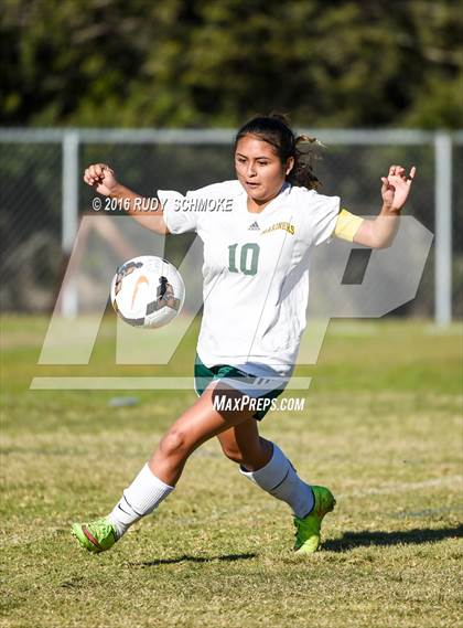 Thumbnail 2 in Mar Vista vs Ramona (Baron's Tournament) photogallery.