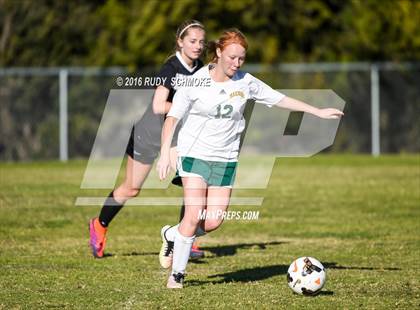 Thumbnail 3 in Mar Vista vs Ramona (Baron's Tournament) photogallery.