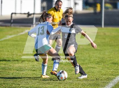 Thumbnail 2 in Mar Vista vs Ramona (Baron's Tournament) photogallery.
