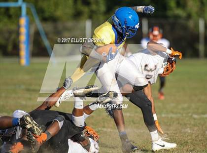 Thumbnail 1 in DuVal @ High Point photogallery.