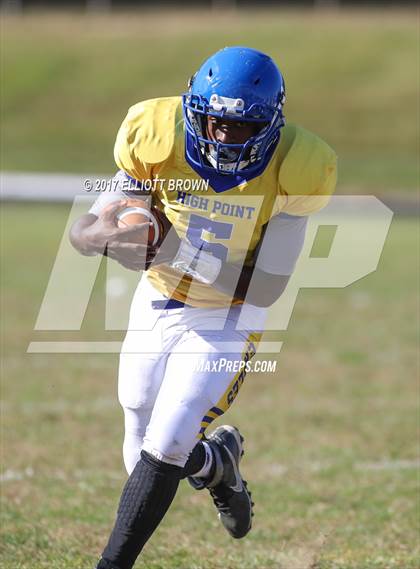 Thumbnail 3 in DuVal @ High Point photogallery.