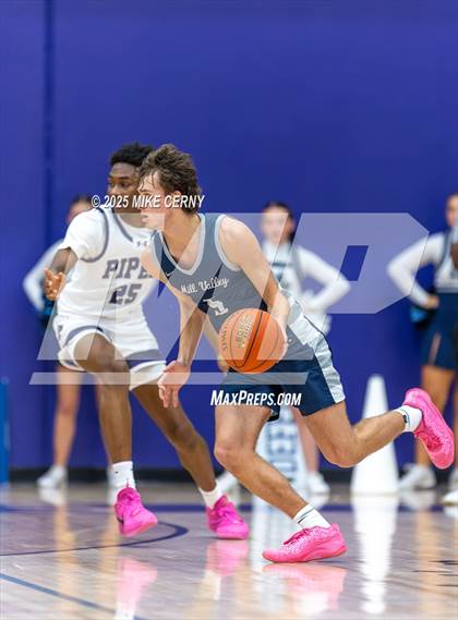 Thumbnail 3 in Mill Valley vs Piper (810 Varsity Showcase #39) photogallery.
