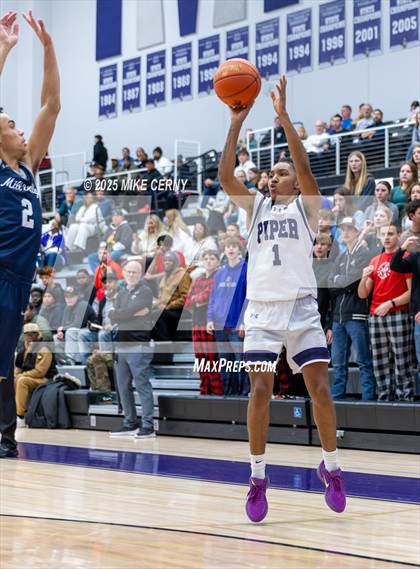Thumbnail 3 in Mill Valley vs Piper (810 Varsity Showcase #39) photogallery.