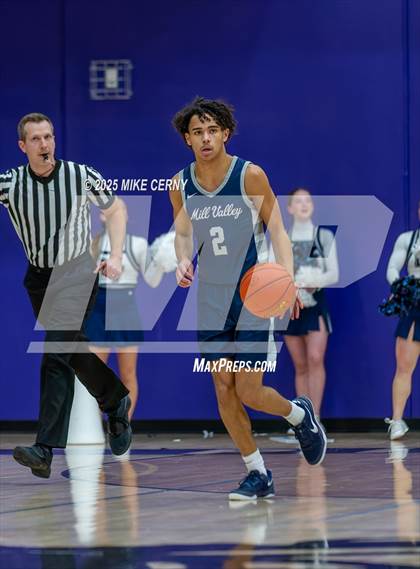 Thumbnail 3 in Mill Valley vs Piper (810 Varsity Showcase #39) photogallery.