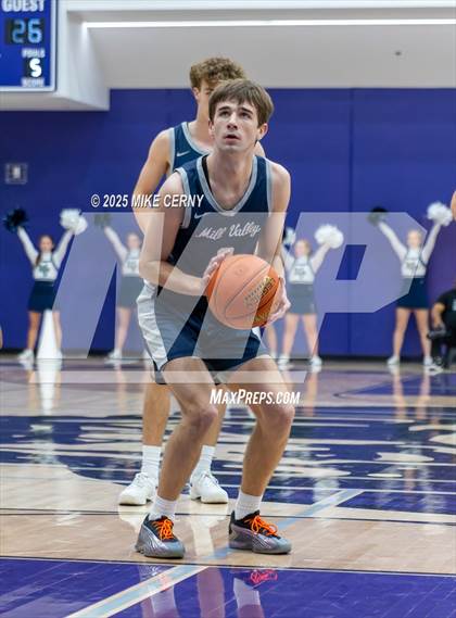 Thumbnail 3 in Mill Valley vs Piper (810 Varsity Showcase #39) photogallery.