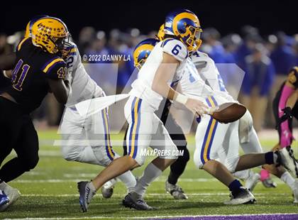 Thumbnail 2 in Robinson @ Lake Braddock photogallery.