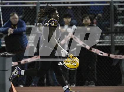 Thumbnail 2 in Robinson @ Lake Braddock photogallery.