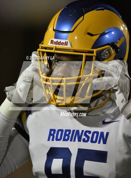 Thumbnail 1 in Robinson @ Lake Braddock photogallery.