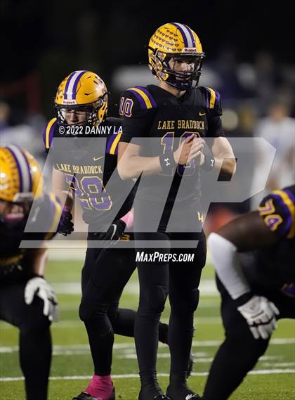 Thumbnail 3 in Robinson @ Lake Braddock photogallery.