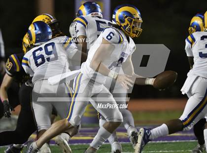 Thumbnail 3 in Robinson @ Lake Braddock photogallery.