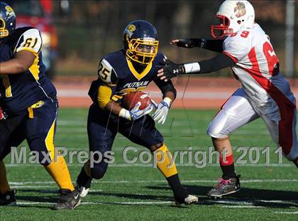 Thumbnail 1 in Springfield Commerce vs. Putnam Tech (MIAA Division 2 West Final) photogallery.