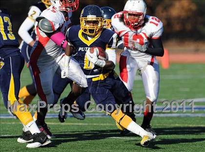 Thumbnail 3 in Springfield Commerce vs. Putnam Tech (MIAA Division 2 West Final) photogallery.