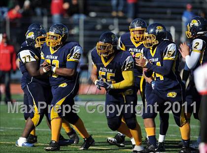 Thumbnail 2 in Springfield Commerce vs. Putnam Tech (MIAA Division 2 West Final) photogallery.