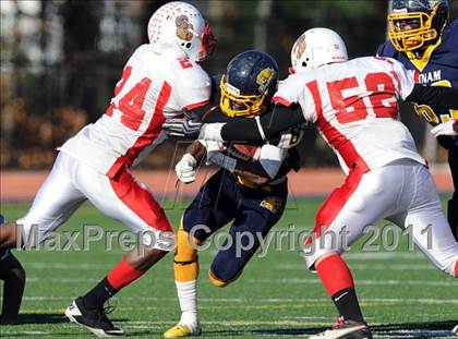 Thumbnail 3 in Springfield Commerce vs. Putnam Tech (MIAA Division 2 West Final) photogallery.