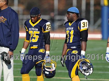 Thumbnail 1 in Springfield Commerce vs. Putnam Tech (MIAA Division 2 West Final) photogallery.
