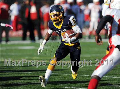 Thumbnail 3 in Springfield Commerce vs. Putnam Tech (MIAA Division 2 West Final) photogallery.