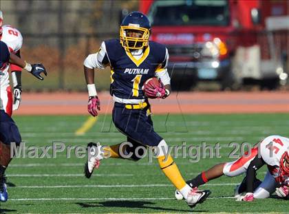 Thumbnail 3 in Springfield Commerce vs. Putnam Tech (MIAA Division 2 West Final) photogallery.